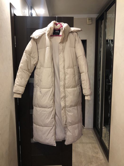 пуховик zara новий