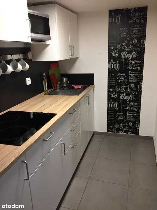 Pokój Łódź, Stare Polesie, Al. 1 Maja 39, I piętro, miejsce parkingowe