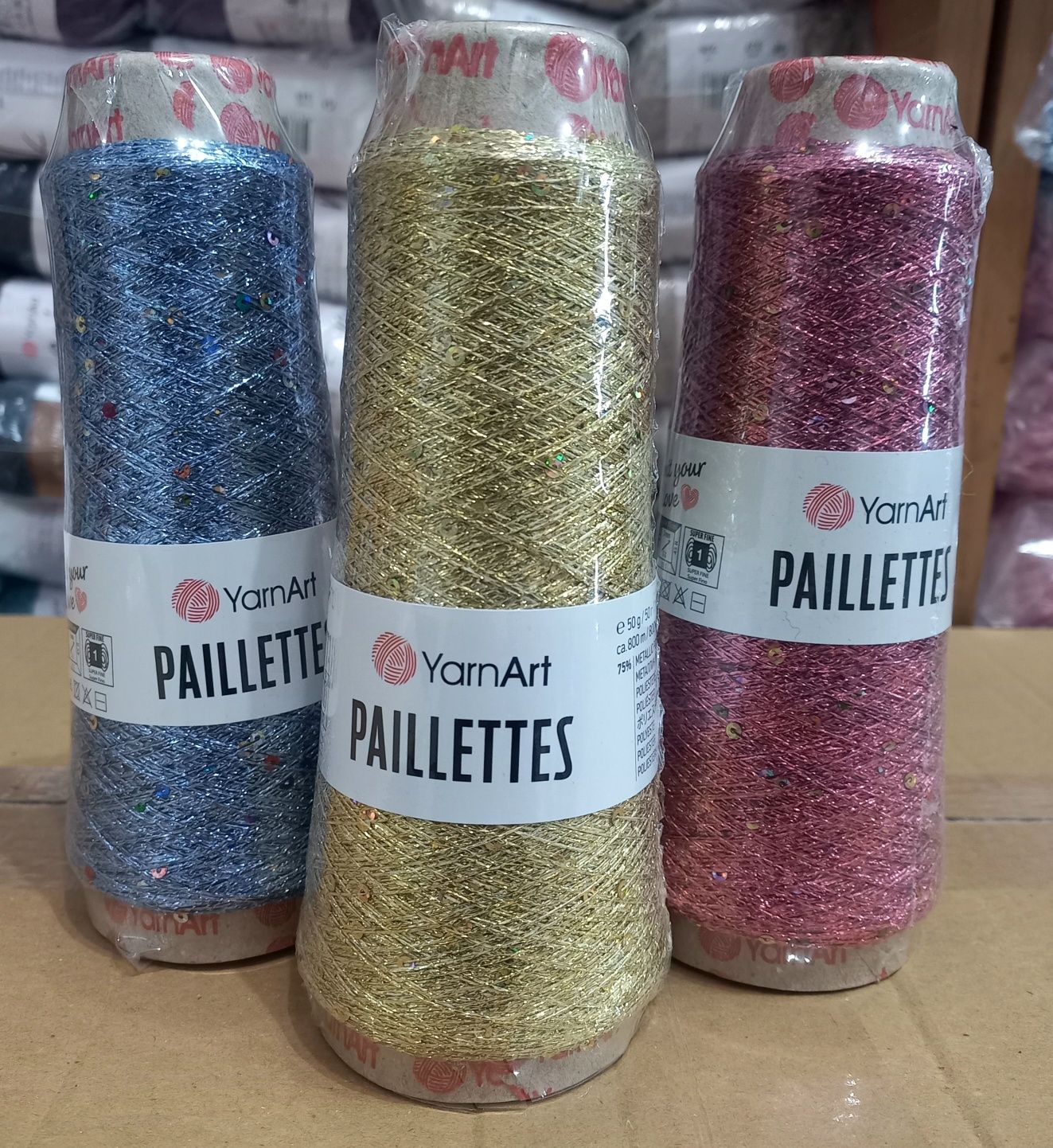 Нитки YarnArt Paillettes. Пряжа з пайетками.