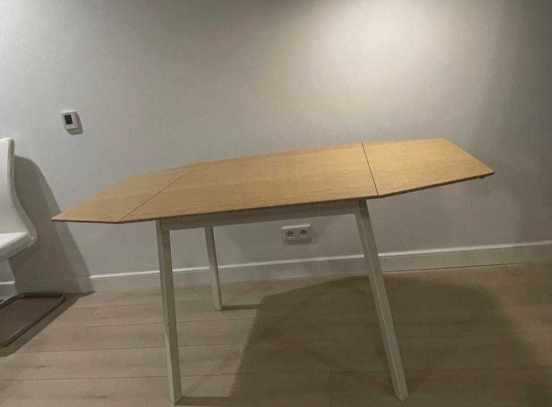 Stół rozkładany z Ikea 80x74