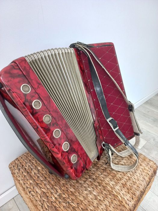 Akordeon Horch 120 Basów 4 Chòry