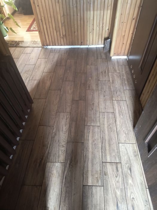 Glazurnik, fliziarz, układanie płytek, remonty łazienek, wykończenia,