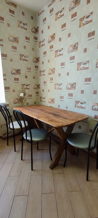 Здається 3-х. к.кв. з А/О. Центр!