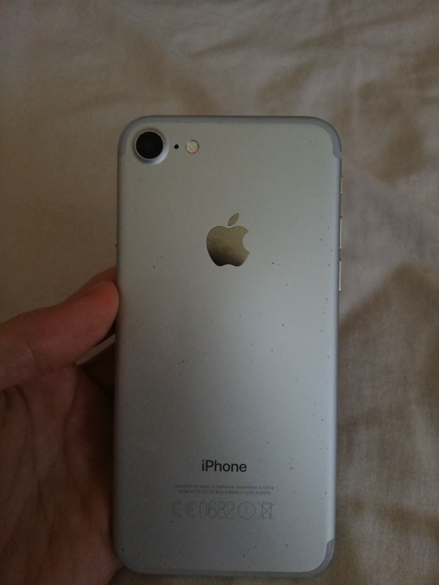 Iphone 7 100% baterii