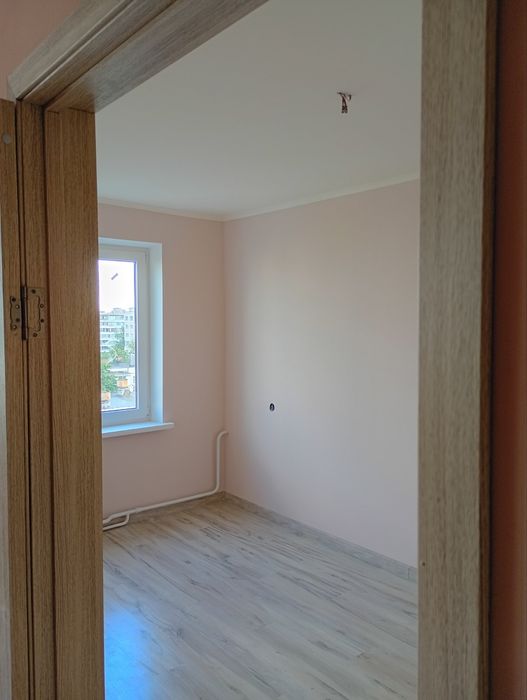 1 к квартира з ремонтом Київ вул.Космонавта Поповича ! Обмін + доплата