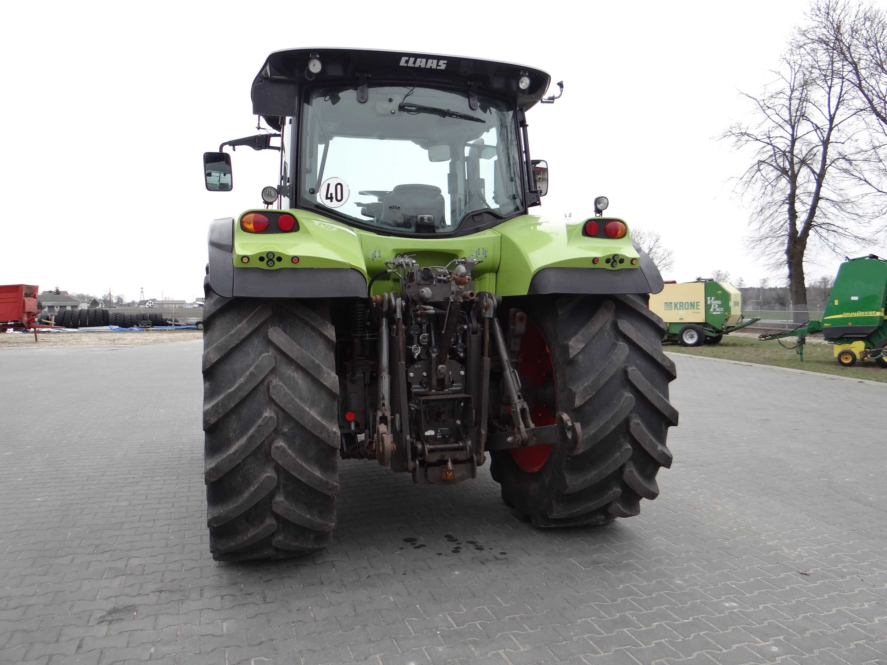 Claas  Arion 650
