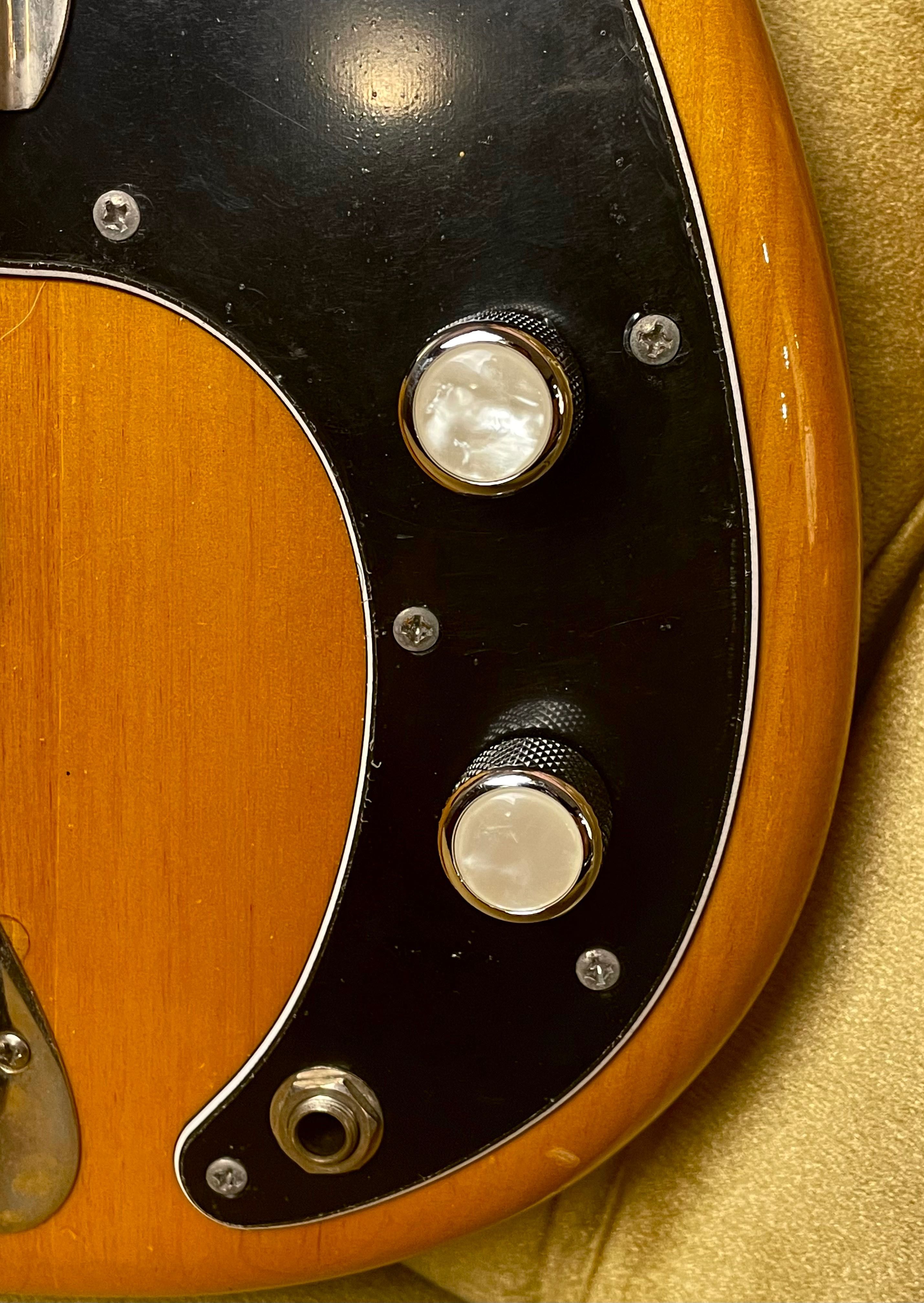 Fender Precision Bass - początek lat 70-tych!!!