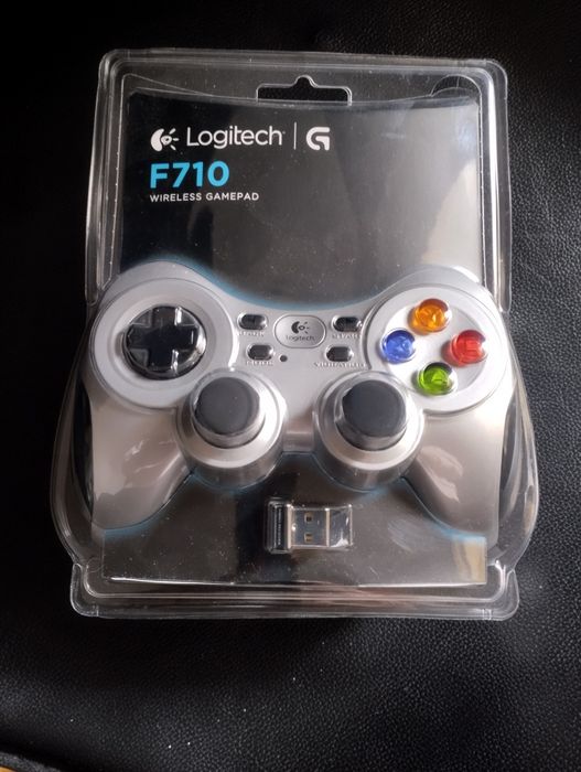 Logitech F710 wireless gamepad