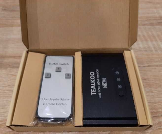 Przełącznik rozdzielacz HDMI zdalny pilot 3 w 1 4K HDMI SWITCH Tealkoo