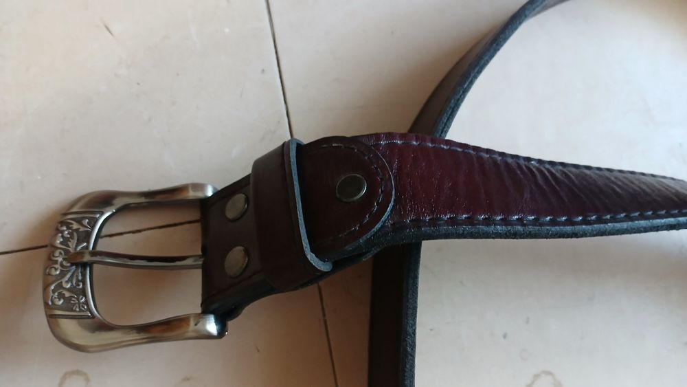 Распродажа кожаных изделий