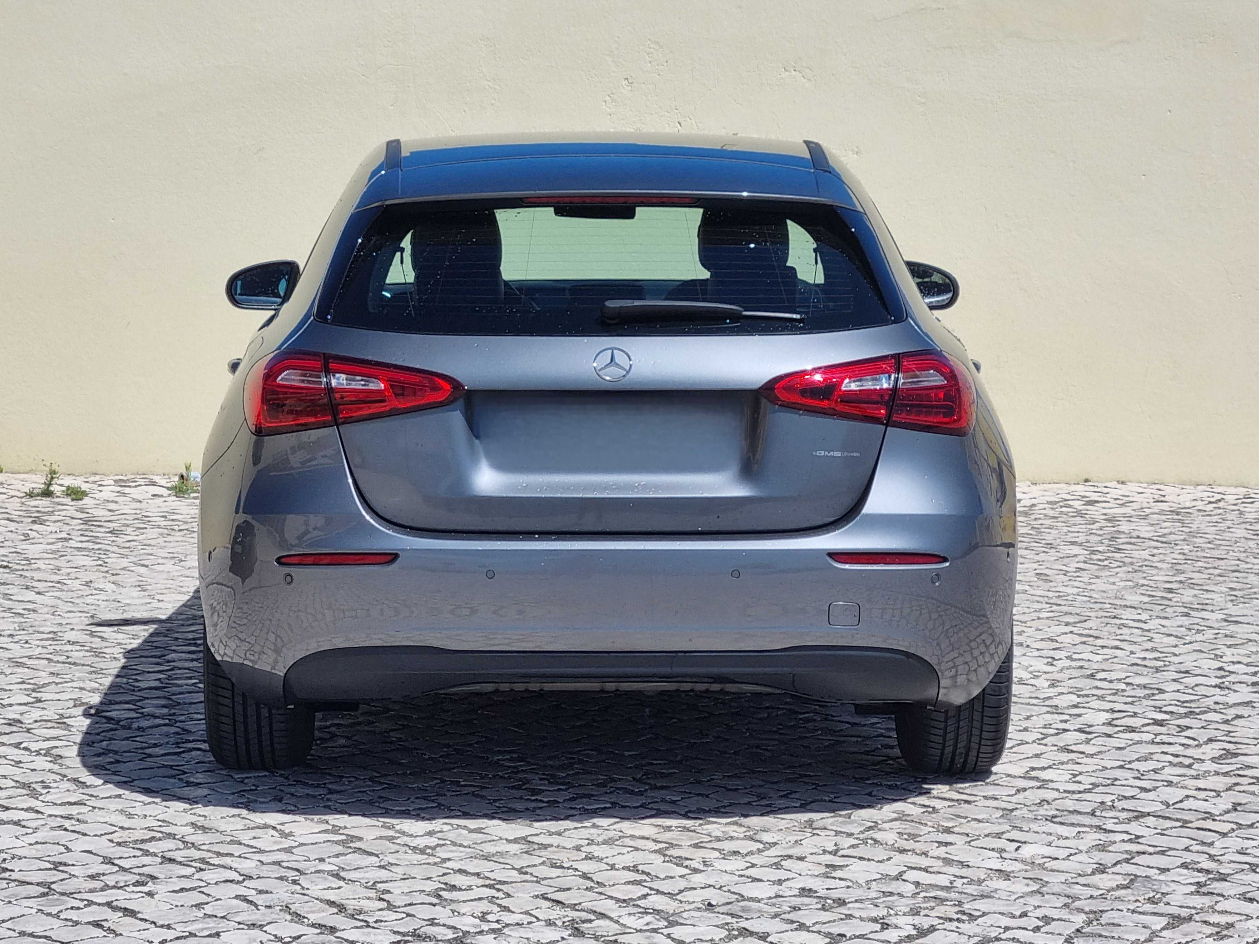 MERCEDES Classe A - Android Auto, Apple CarPlay, Estacionamento auto