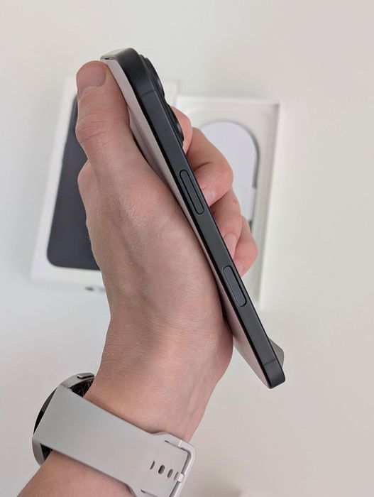 NEW! Apple iPhone 16 128Gb Black 0 циклів | Айфон 16 128гб Неверлок