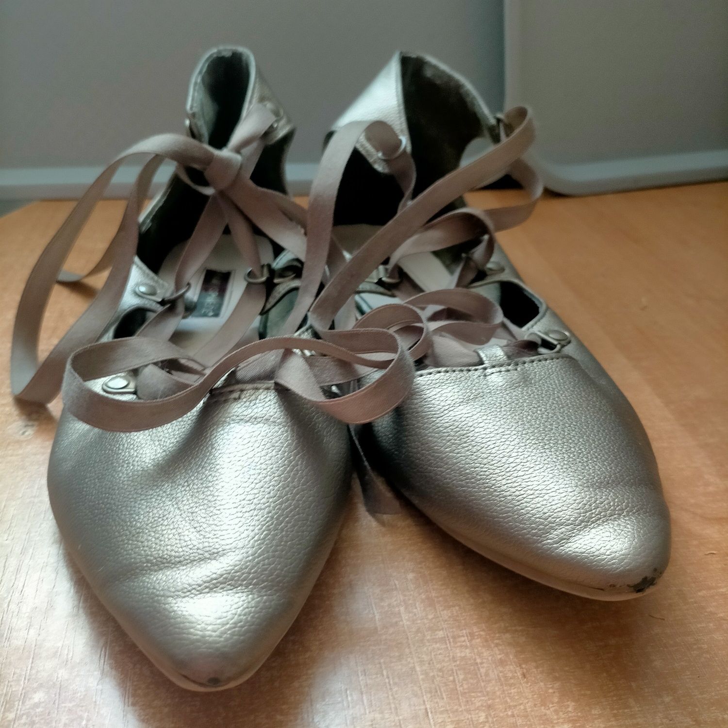 Buty damskie balerinki r.40-41
