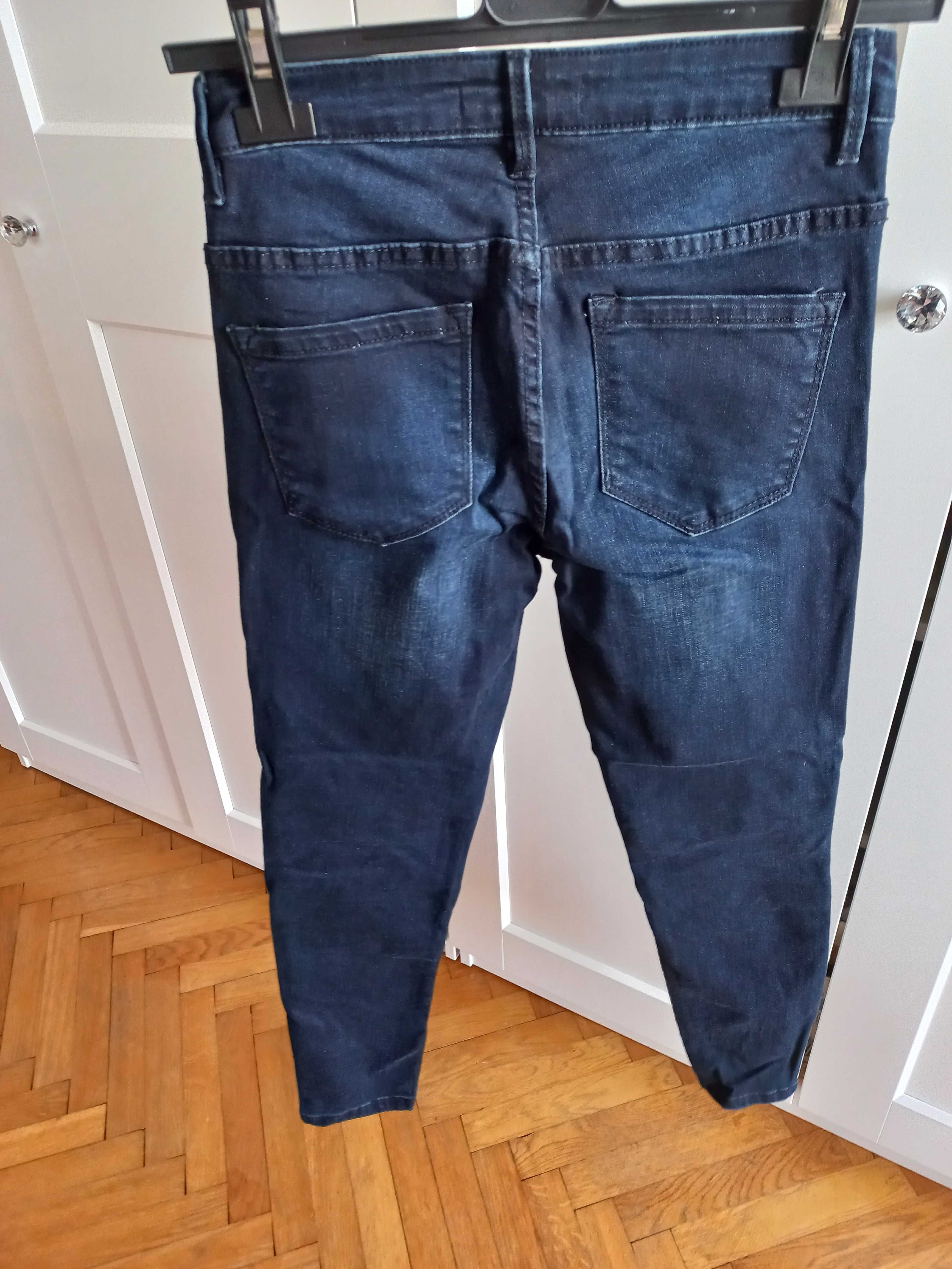 Spodnie  jeansowe 38
