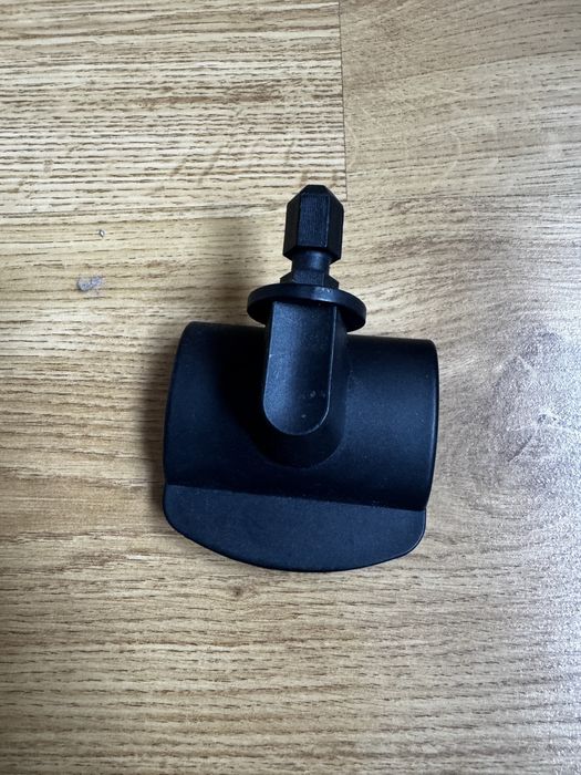 Uchwyt do parasolki do wózka Quinny