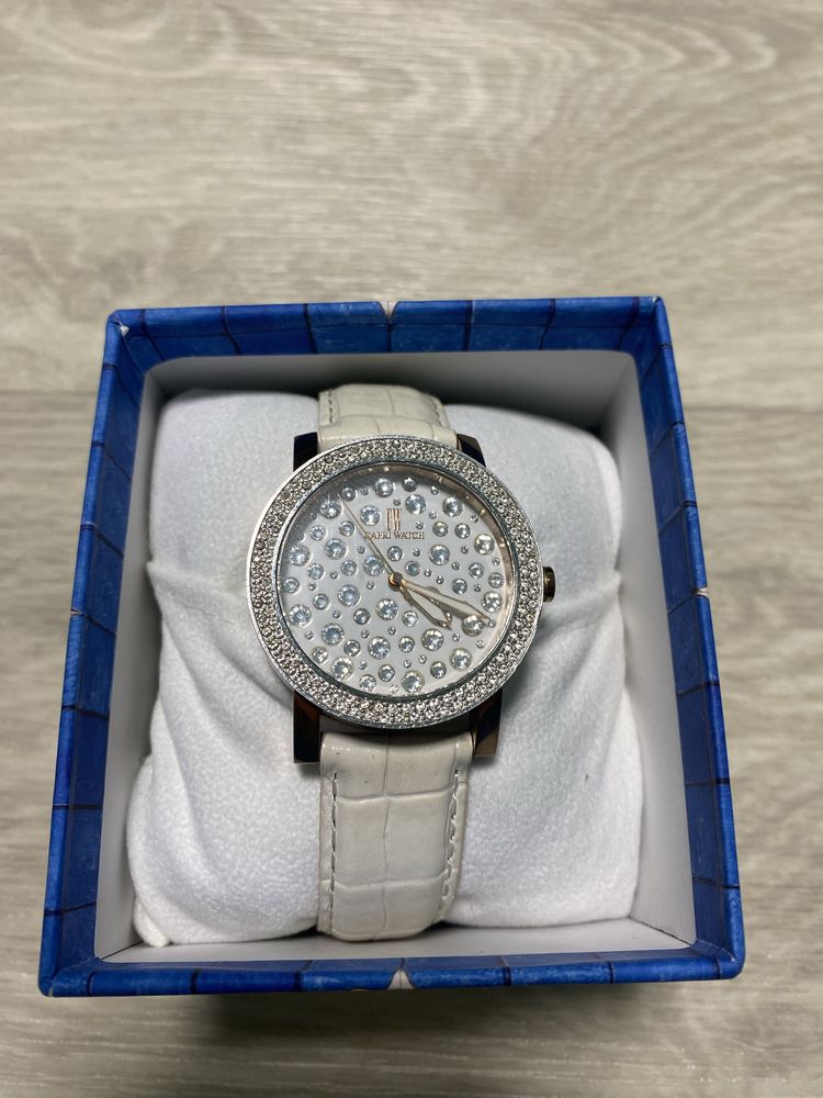 Часы Capri Watch Swarovski Crystals