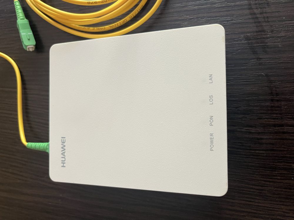Абонентський термінал ONU Huawei EchoLife HG8310M