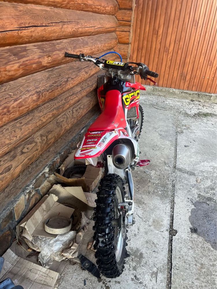 Honda crf 150 року