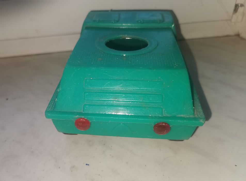 Редкие игрушки  СССР бронетранспортер и танк