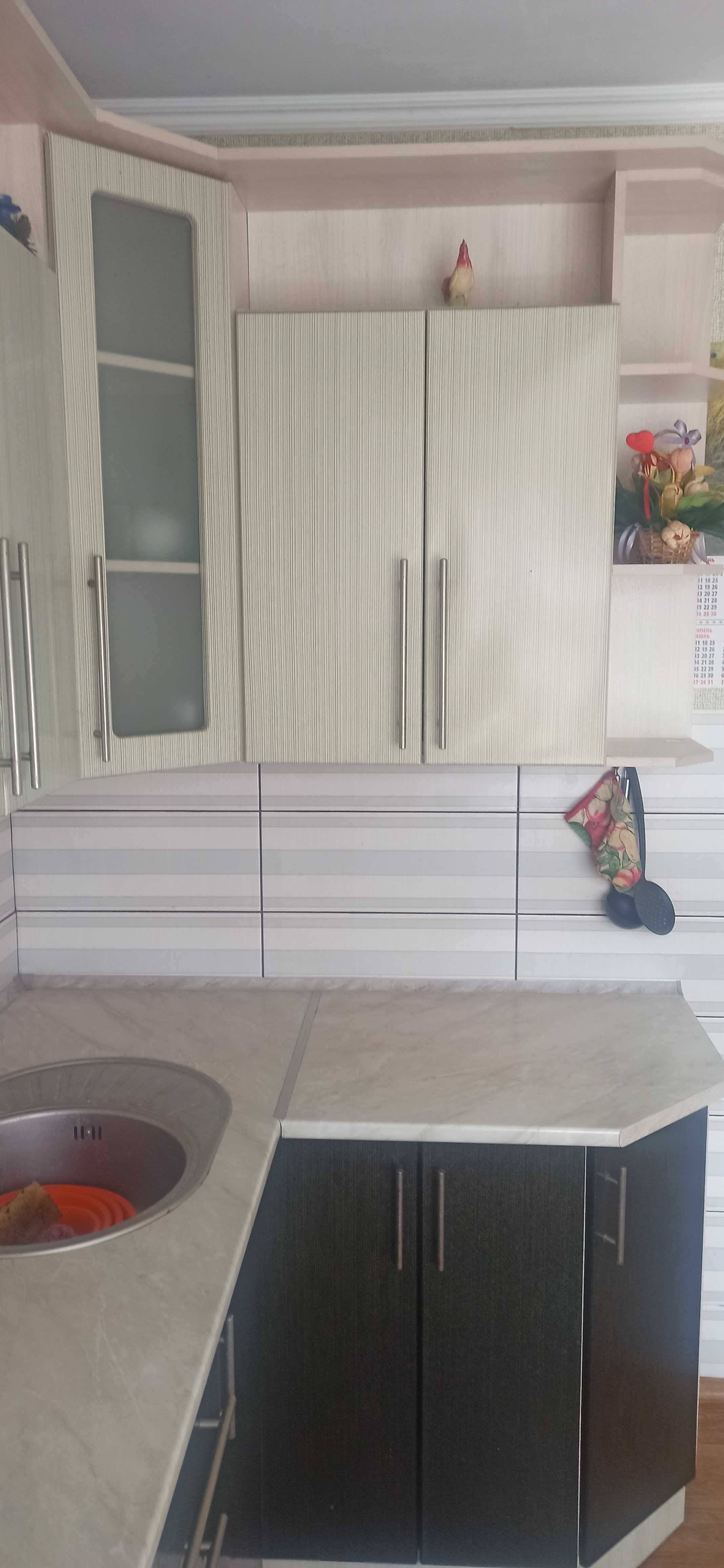 Продам 3-х кімнатну квартиру з індивідуальним опаленням в с.Войниха