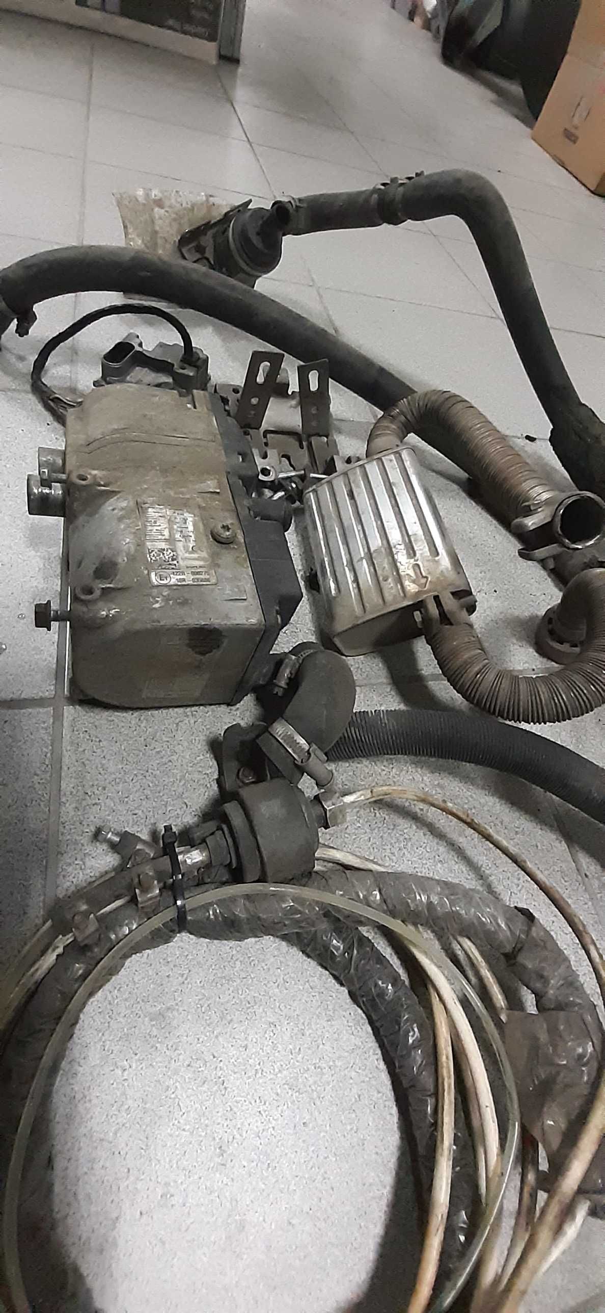 Жидкостной дизельный отопитель Eberspächer HYDRONIC D4 S 12v