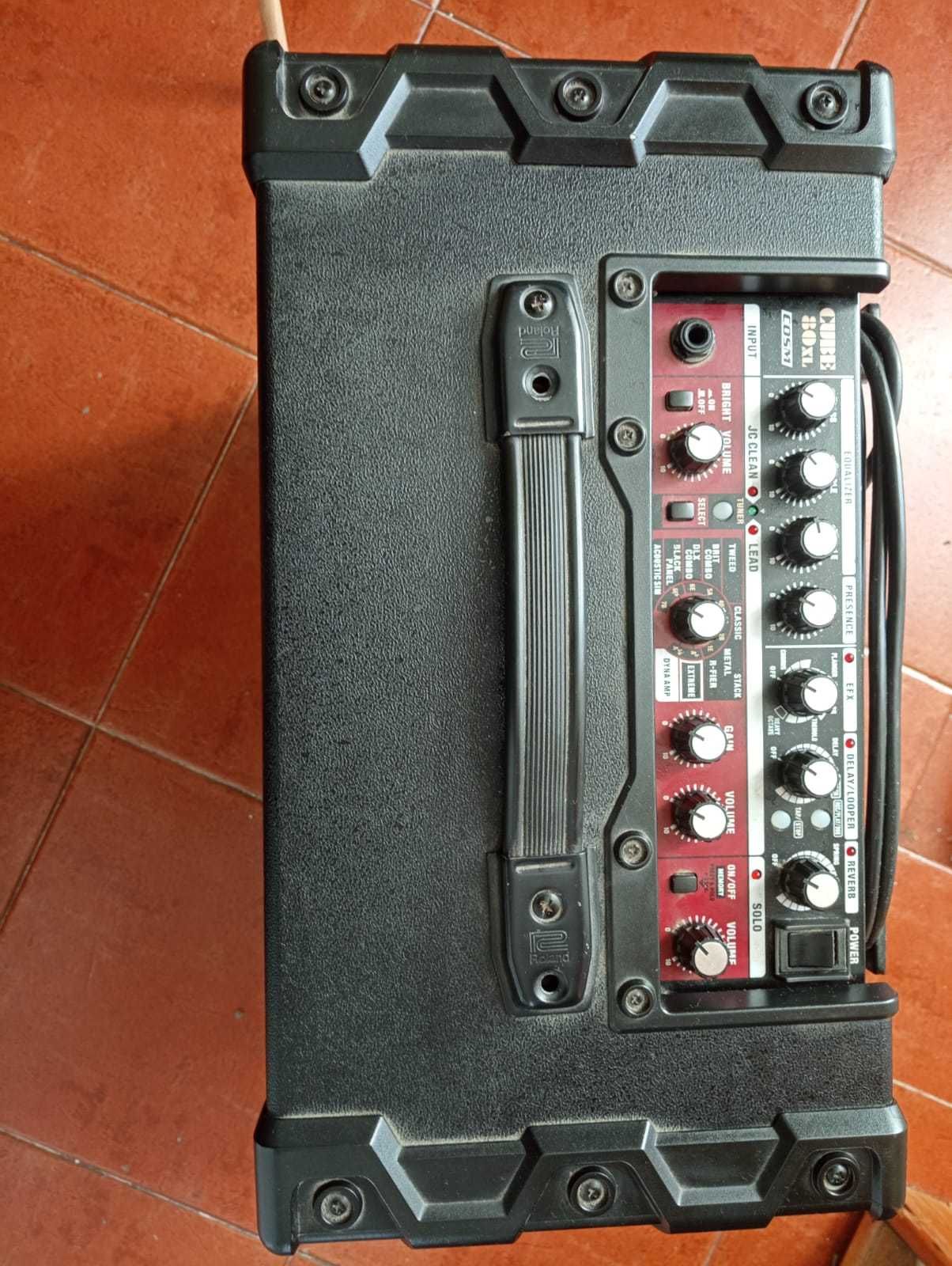 Amplificador Roland Cube-80 XL (para guitarra)