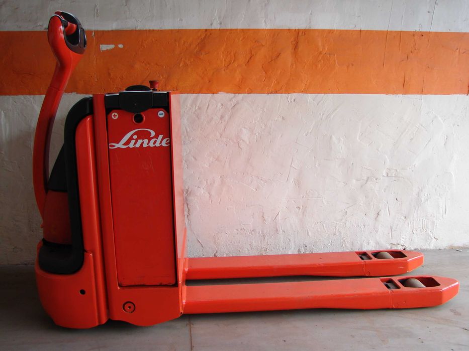 Paleciak Linde widły 100cm elektryczny