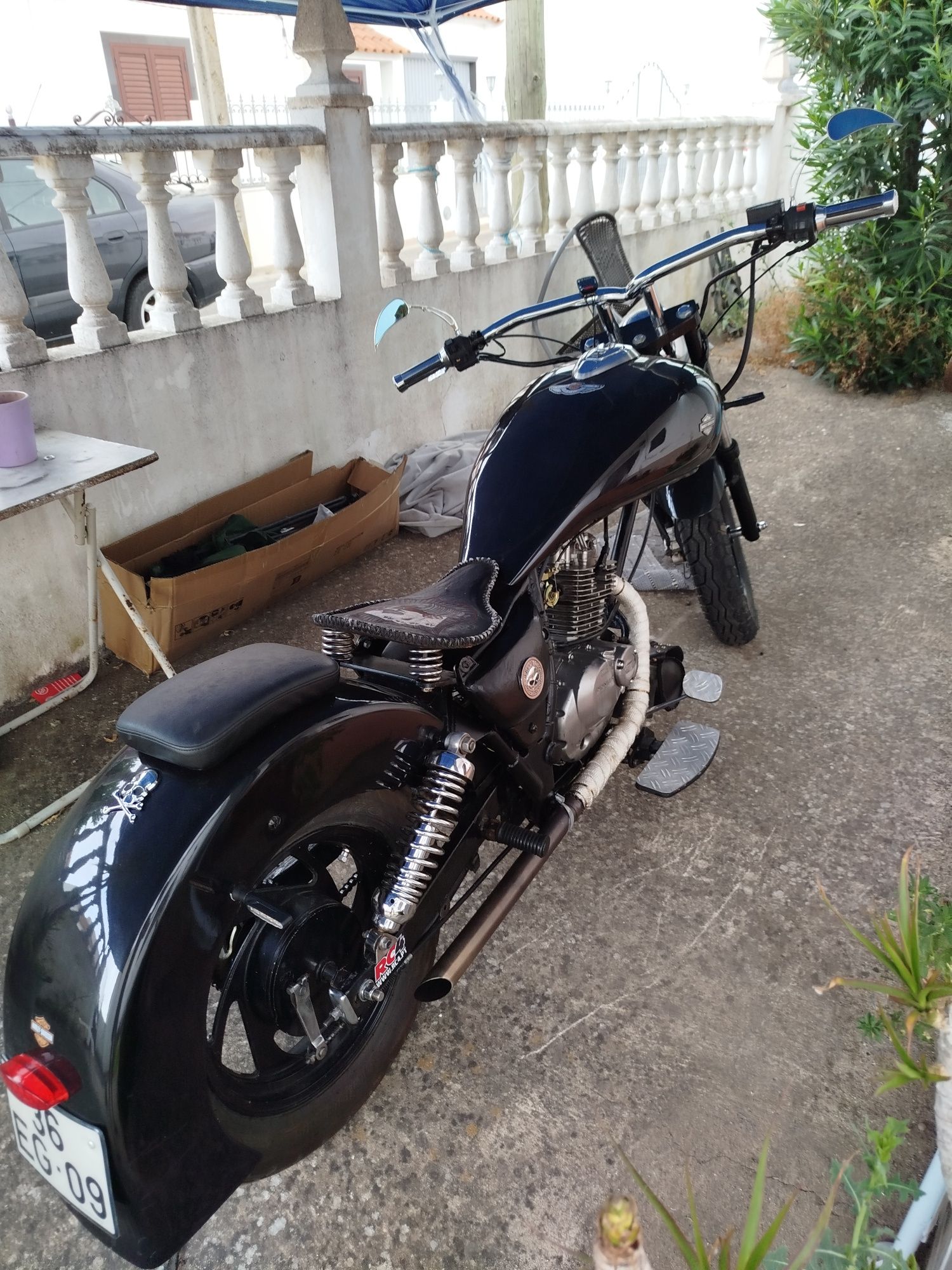 Chopper 125 costumizada