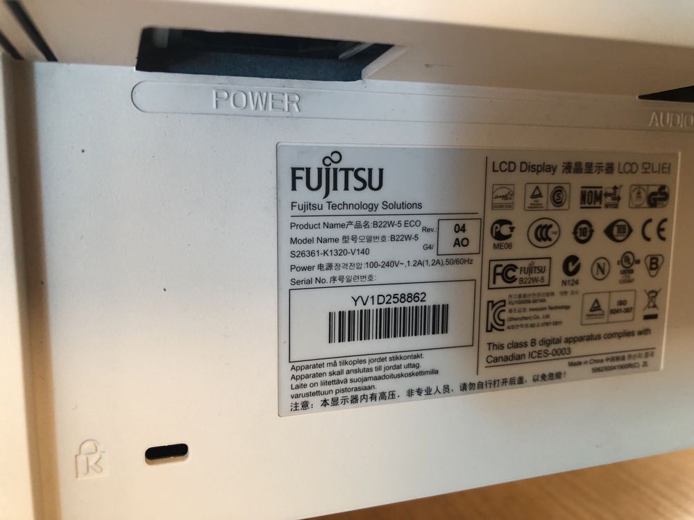 монітор Fujitsu P22W-5 ECO