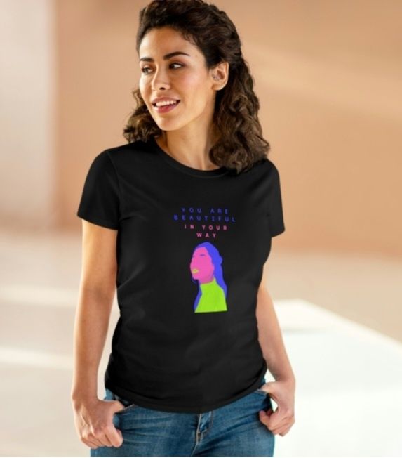 T-shirt  única colorida