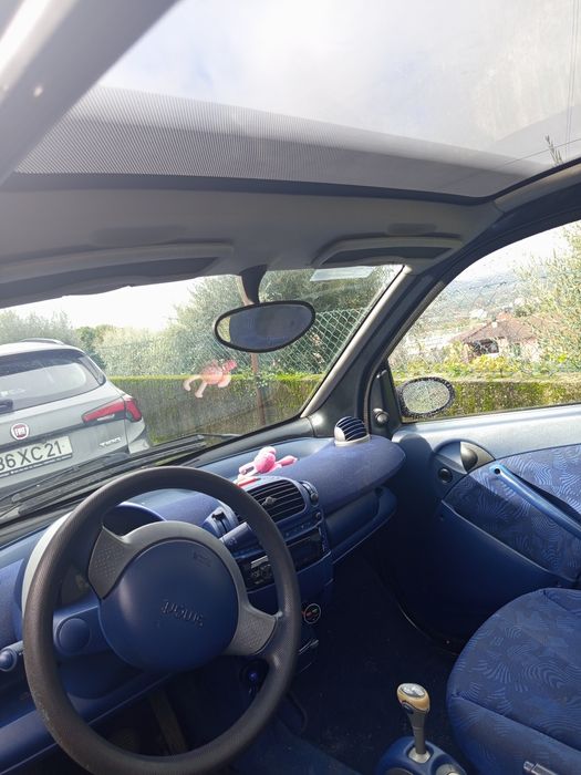 Smart com teto de vidro