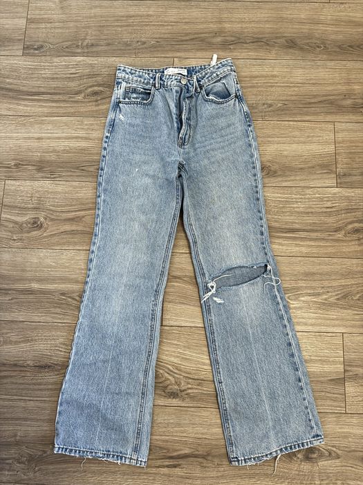 Джинси рвані страдіваріус 36 stradivarius