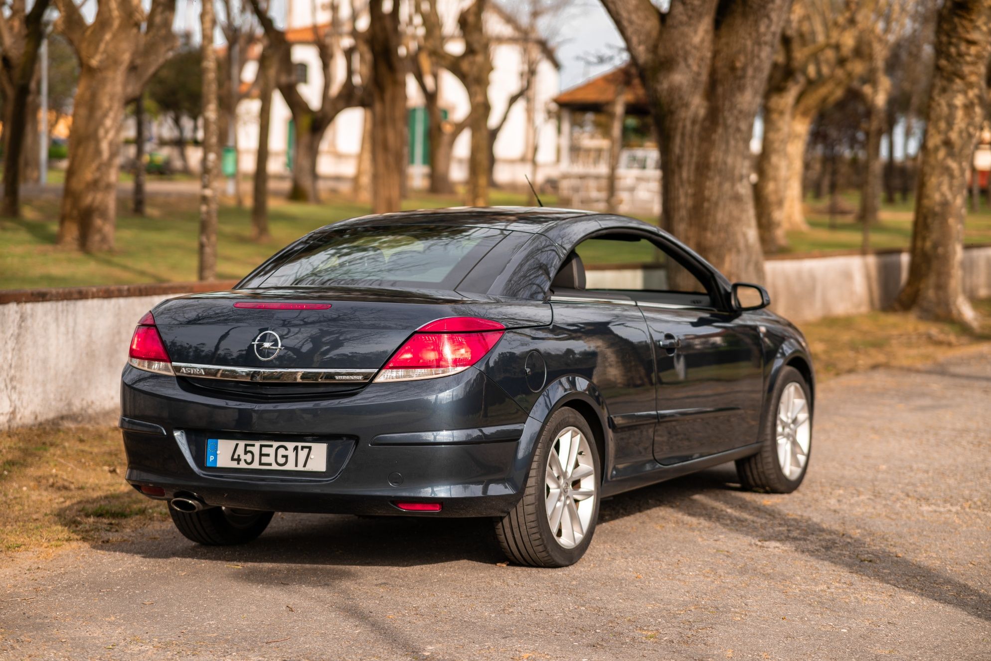 Descapotável Opel Astra H twinport