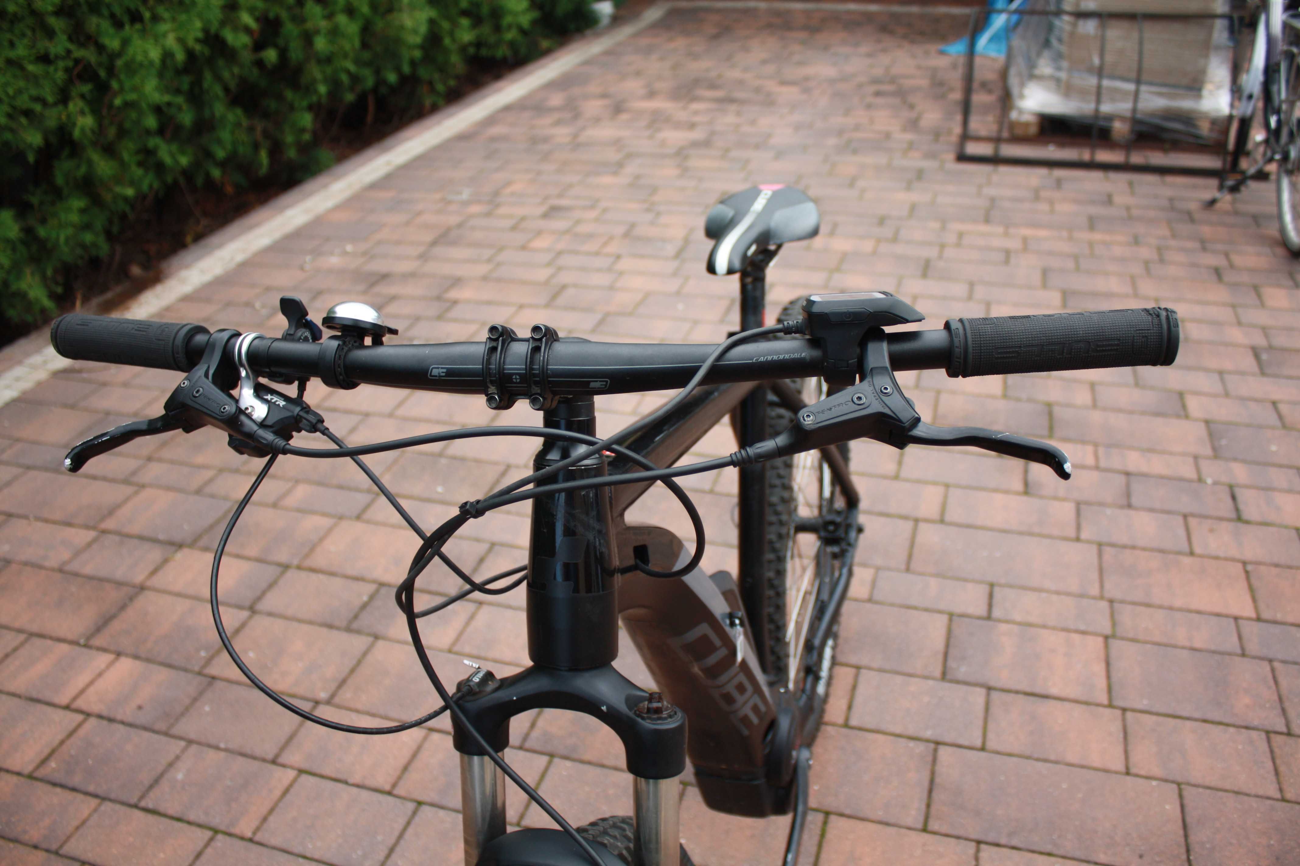 Rower elektryczny Cube na XTR