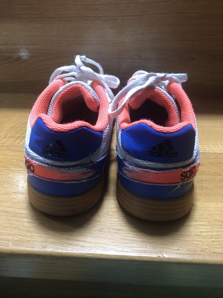 Buty  halówki rozmiar 35 adidas