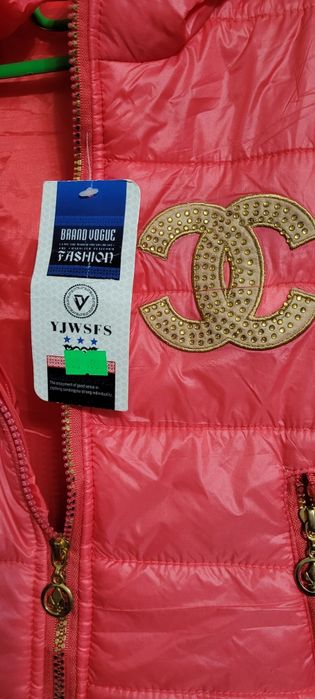 Дитячий одяг для дівчаток