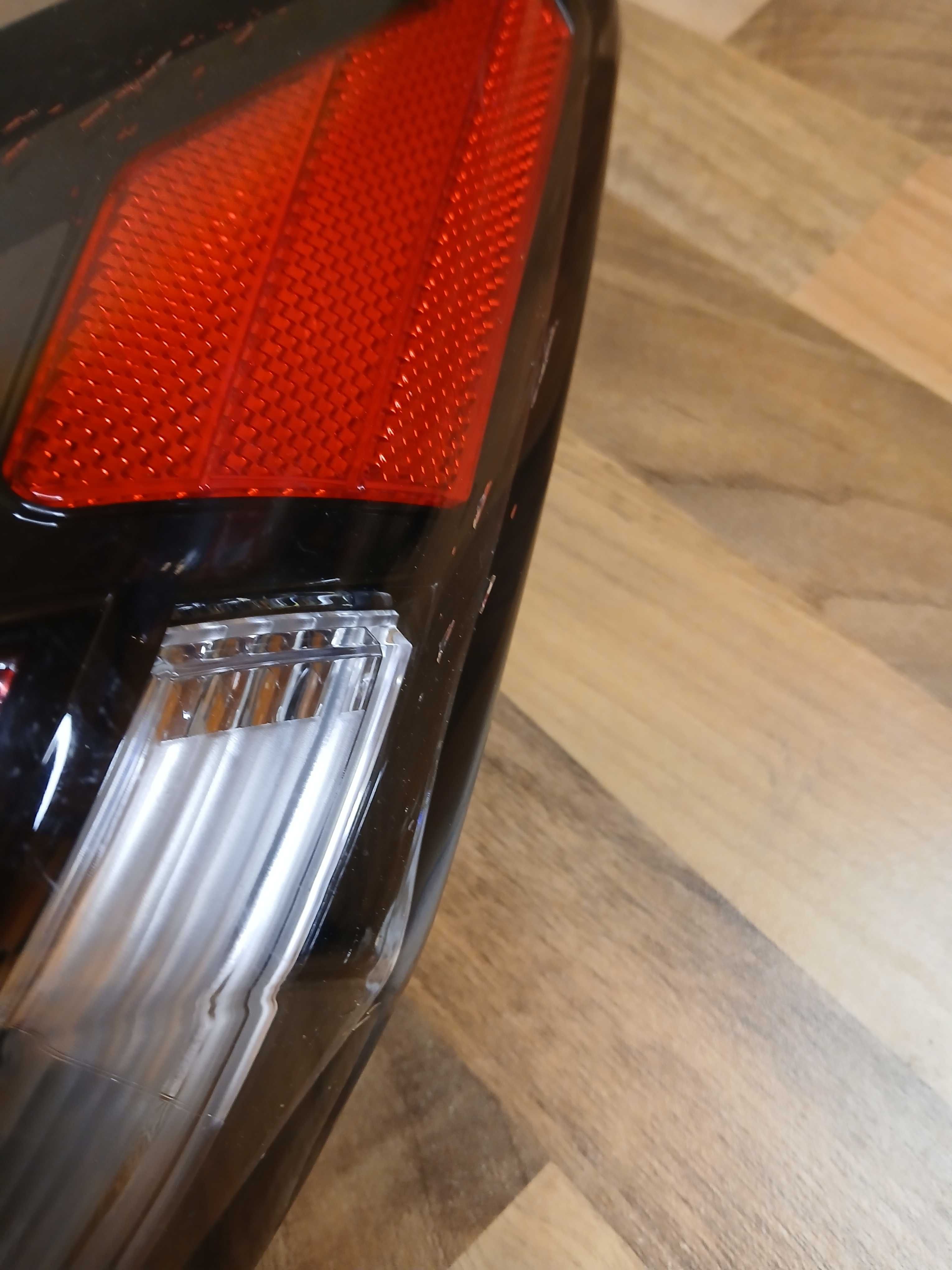 CAŁA Lampa tył tylna prawa Hyundai Ioniq 92402g2200