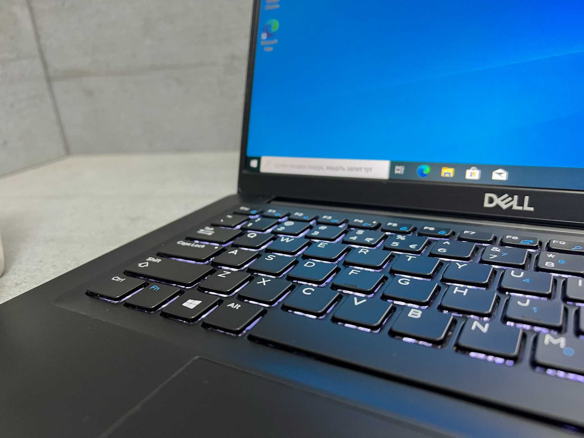 i5-8350U/13.3”/FullHD/ddr4/ips/256gb Потужний ноутбук Dell Делл 7390