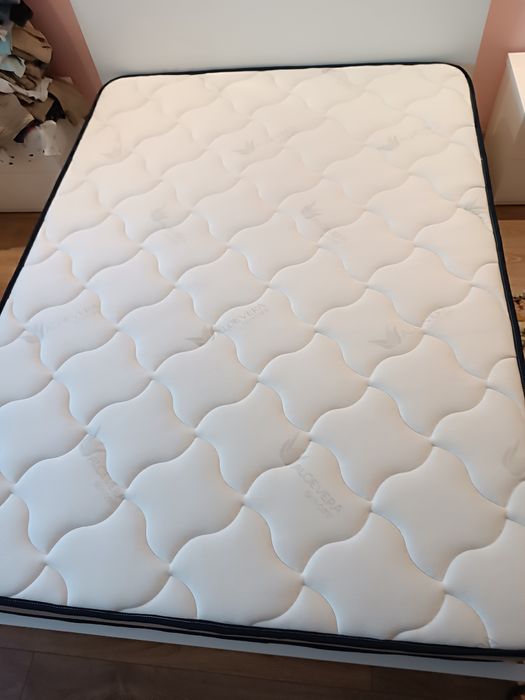 Colchão 140x190 de espuma