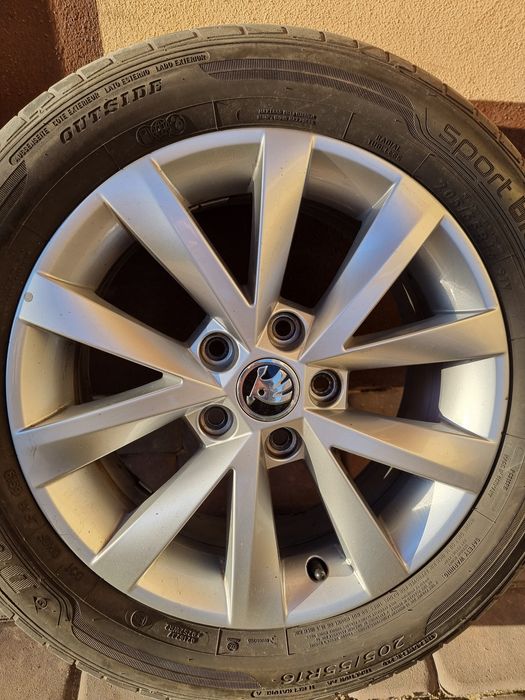 Koła letnie 16" felgi Skoda Superb Octavia Rapid VW Golf Seat 5x112