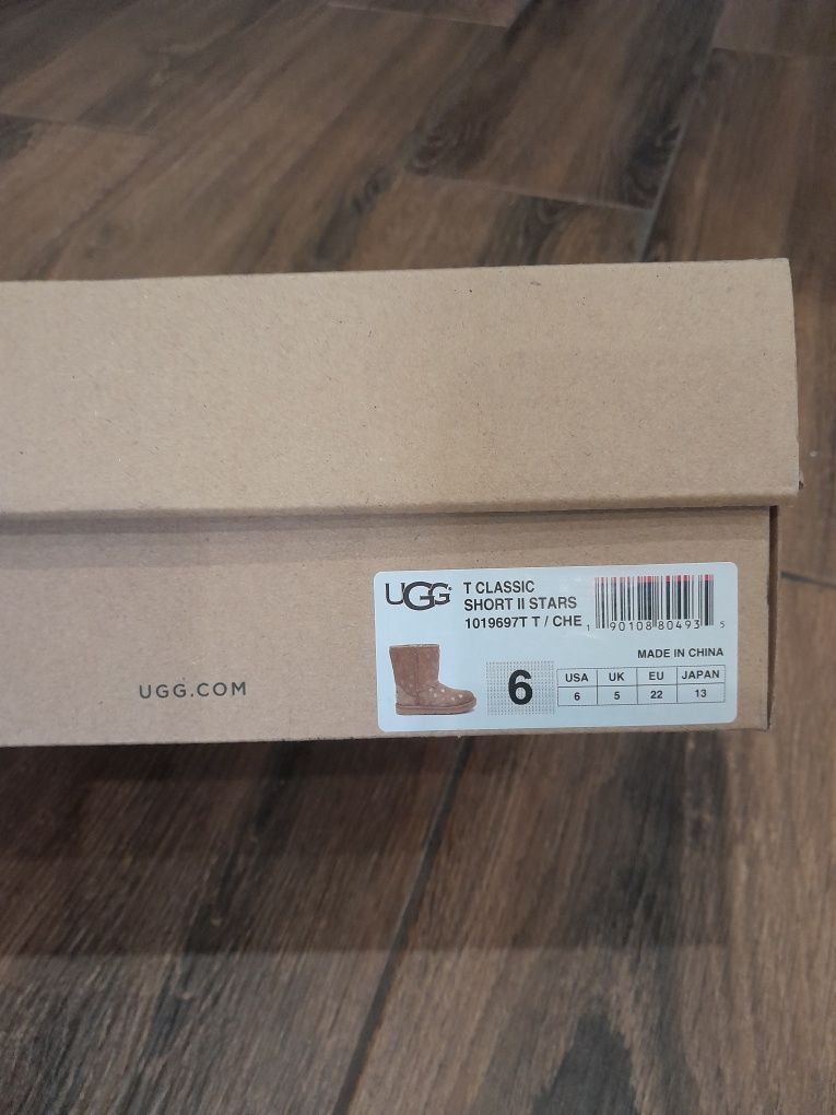 Оригінальні уггі UGG 22 розмір 13 см