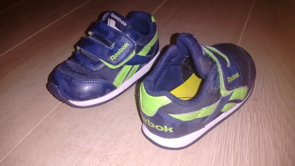 Sapatilhas Reebok tam 21