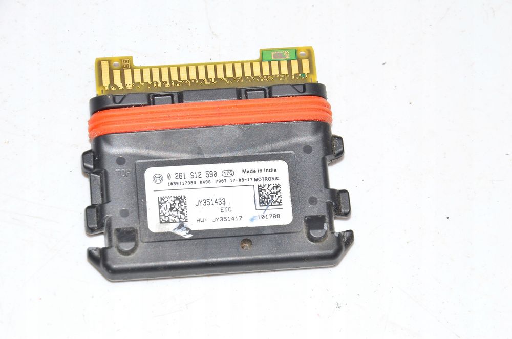 Moduł Zapłonowy Komputer ECU Husqvarna Vitpilen Svartpilen 401