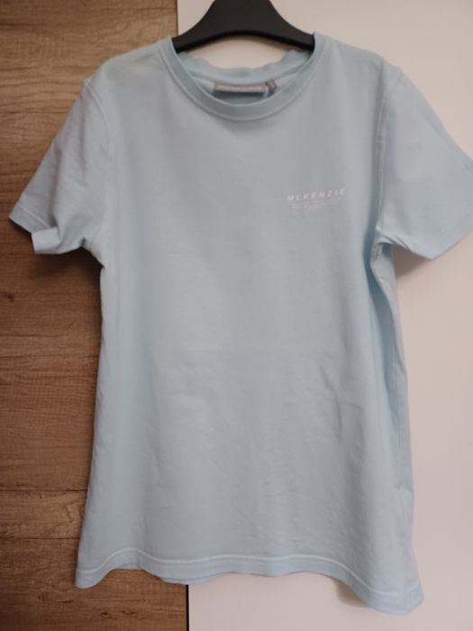 Jasno niebieski T-shirt chłopięcy na 12-13 lat
