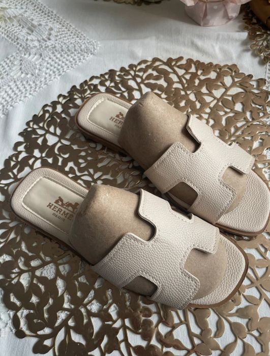 Klapki Hermes 39
