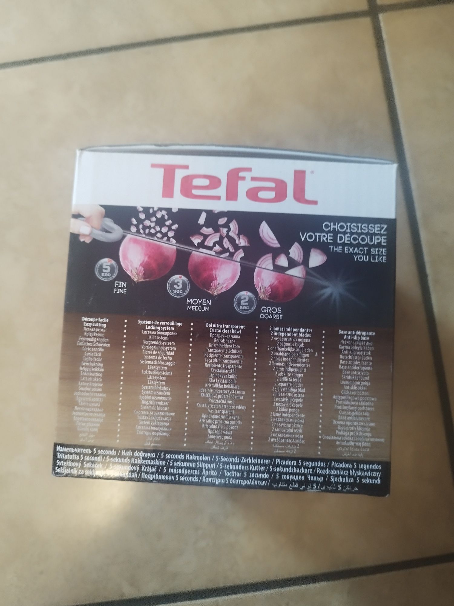 TEFAL (NOWY) uniwersalny rozdrabniacz/siekacz ręczny 

Teraz moż