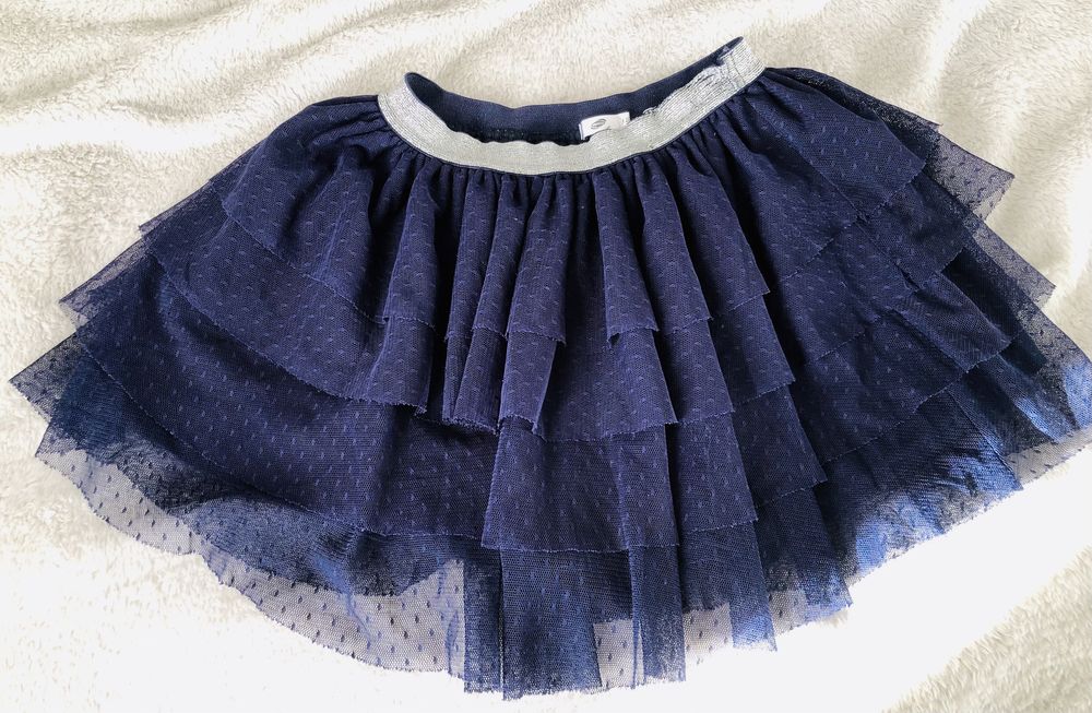 Granatowa tiulowa spódniczka balerina ze srebrnym paskiem 128 cm