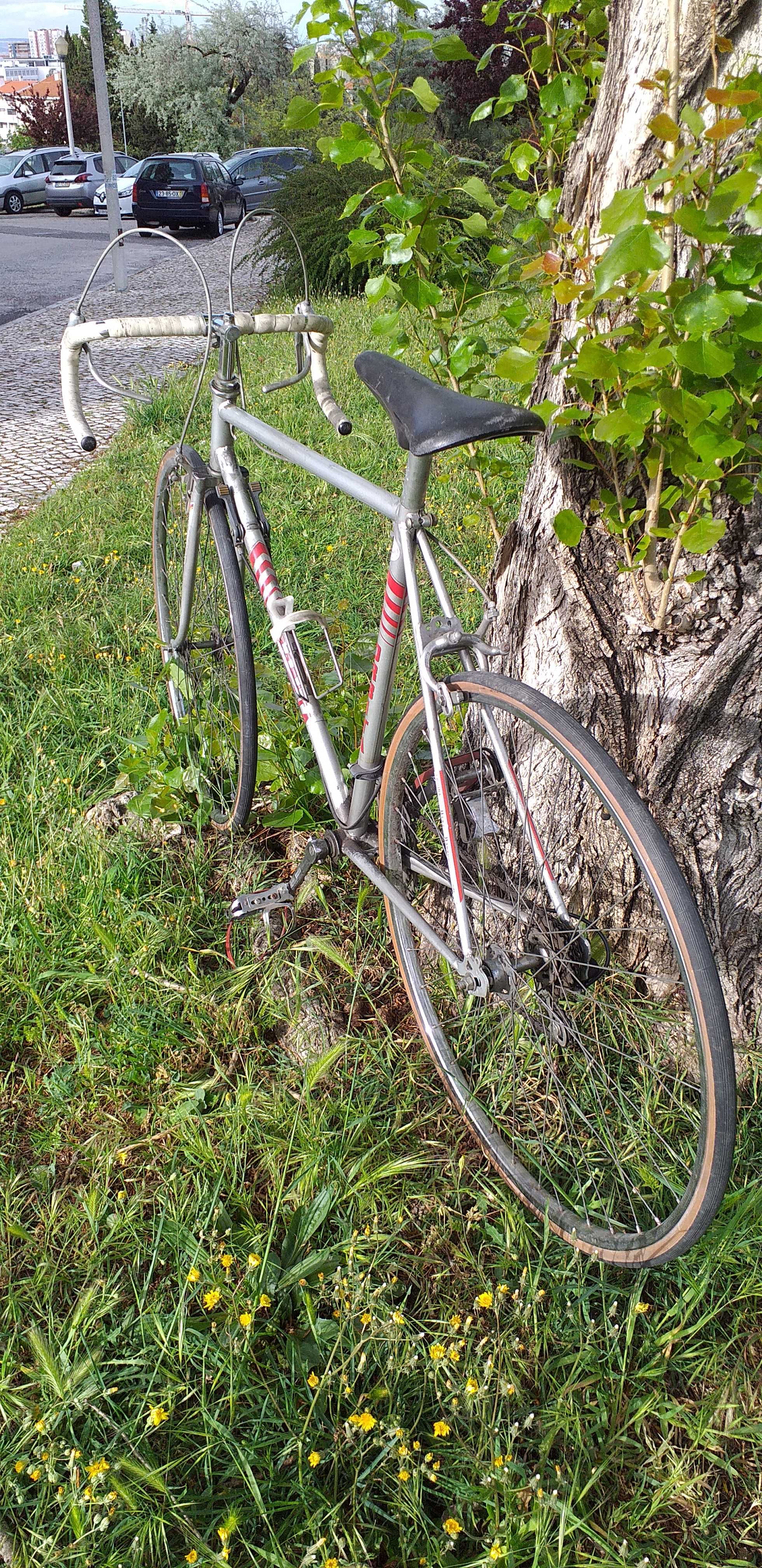 ÓRBITA - Bicicleta de Estrada - Roda 28