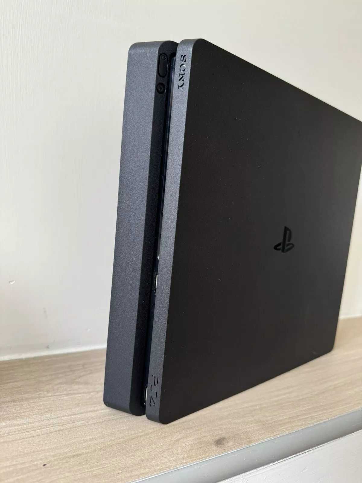 PlayStation 4 (ps4) de 1TB como nova.