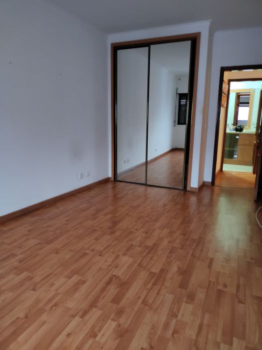 Apartamento T2  em Massamá 6-fase